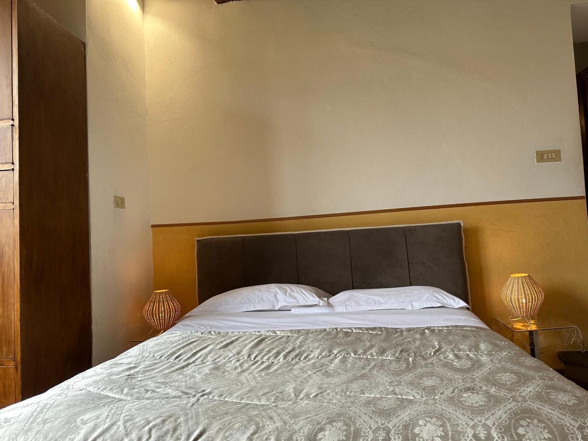 Ponte Vecchio Tower Apartment Florenţa Exterior foto